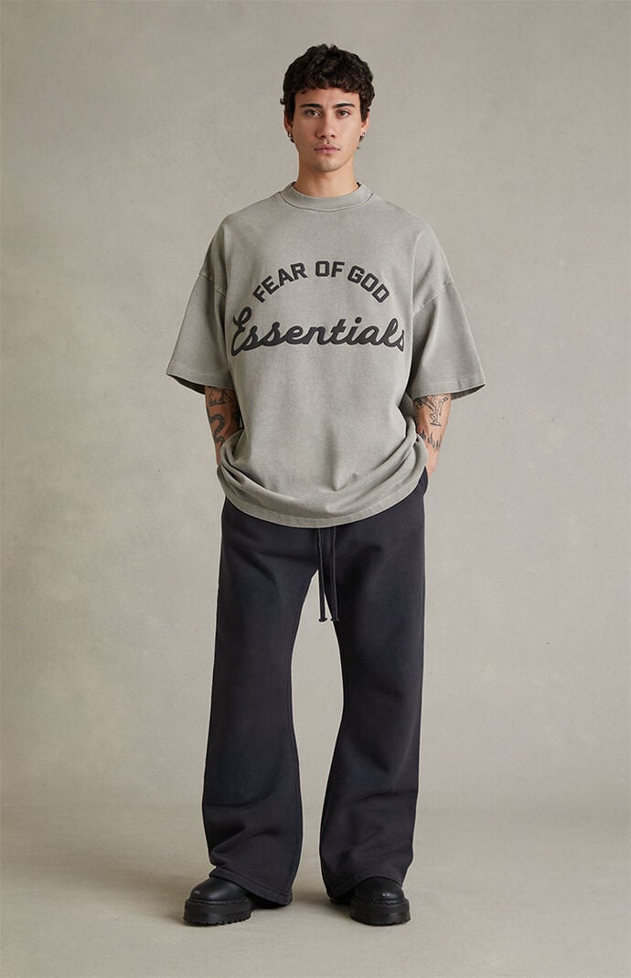 パンツ Fear Of God Essentials Fear of God ESSENTIALS Faded Black Training Classic Flare