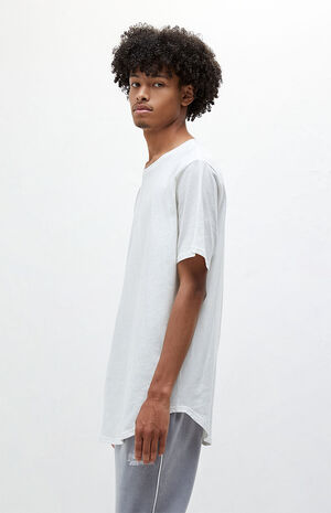 Gray Willem Scallop T-Shirt image number 2