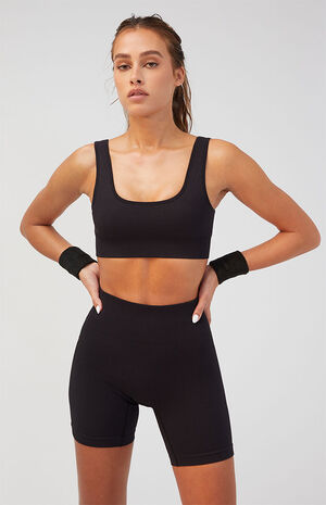 Active Black Seamless Ribbed Biker Shorts image number 2