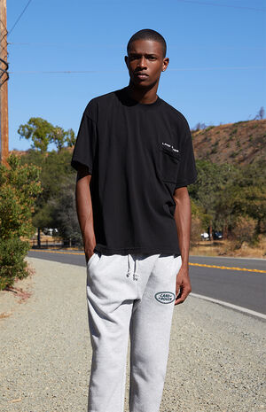 Pocket T-Shirt Pocket T-Shirt image number null