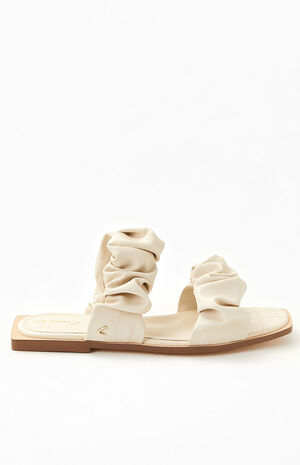 Women's Ivory Iggy Sandals image number 3