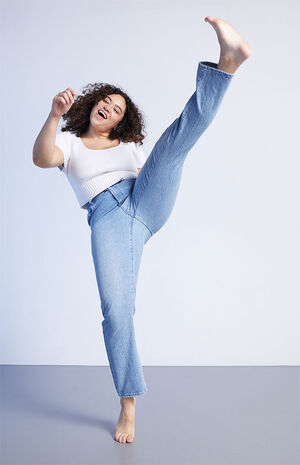 Medium Blue Curve Straight Leg Jeans image number 6