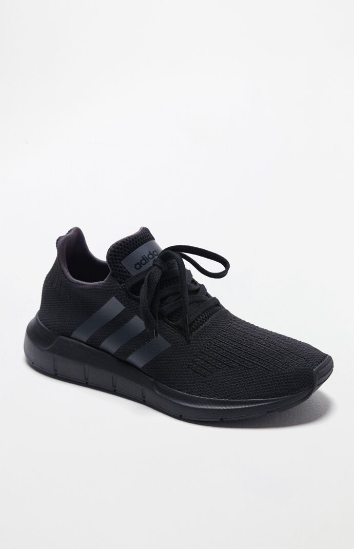 Adidas Shoes At Swift Run Black rqwrOX