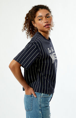 NY Yankees Striped Boxy Cropped T-Shirt image number 3