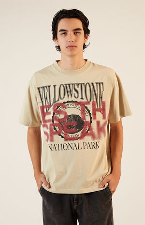 Yellowstone Oversized T-Shirt image number 1
