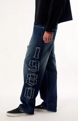 Dylan Baggy Jeans Frayed 1980 Applique Dark Blue image number 4