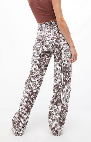 Bandana Boyfriend Carpenter Pants image number 4