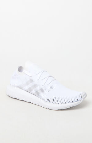 Swift Run Primeknit White & Grey Shoes image number 1