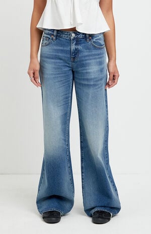 Casey Low Rise Baggy Jeans Medium Indigo image number 2