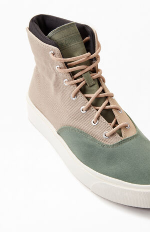 Jungle Cloth Skid Grip High-Top Shoes image number 6