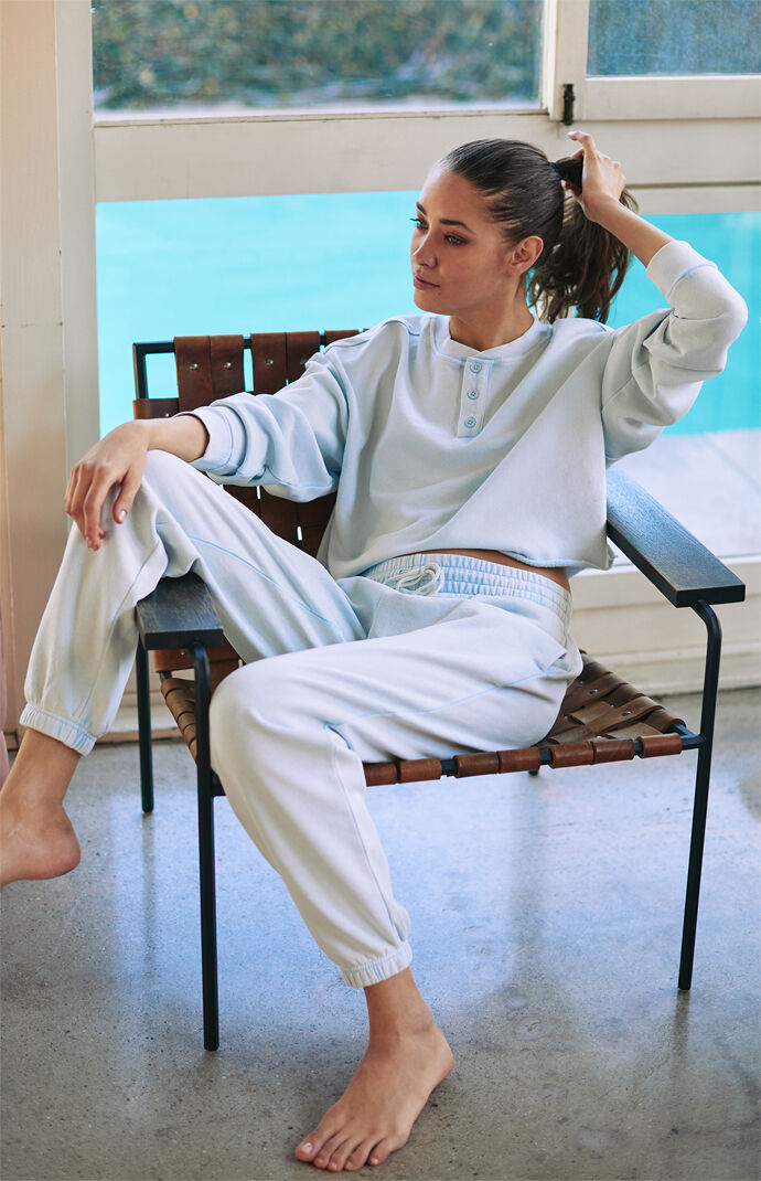 Henley Cropped Sweatshirt
