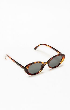 Cat Eye Frame Sunglasses image number 1