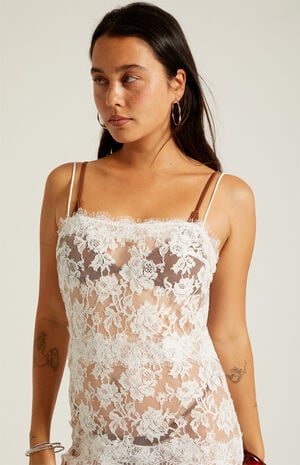 Agnes Sheer Lace Festival Maxi Dress image number 4