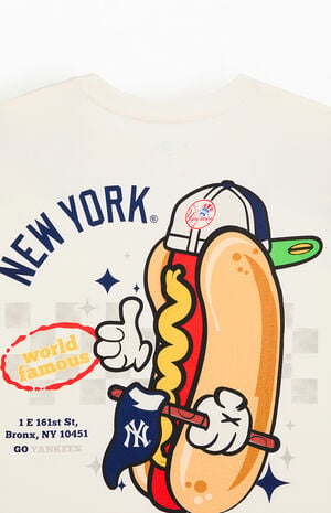 Yankees Hot Dog T-Shirt image number 4
