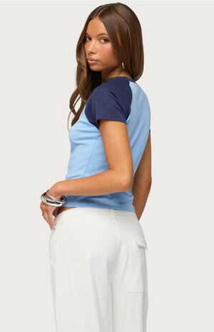 Uruguay Contrast Raglan T-Shirt image number 3