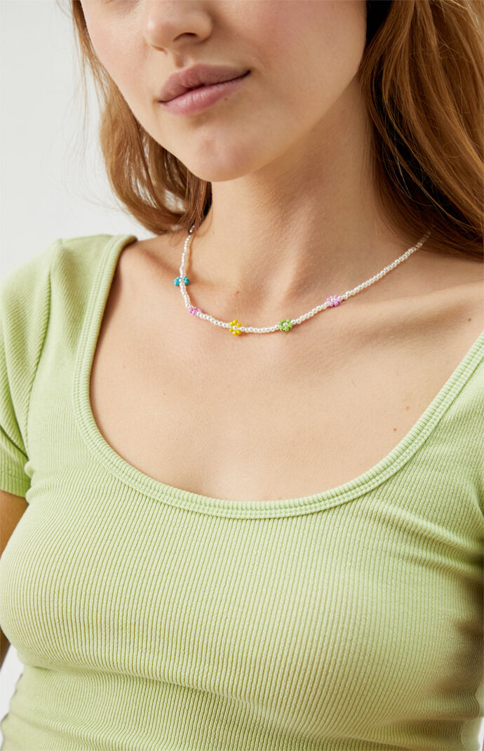 Beaded Daisy Choker Necklace