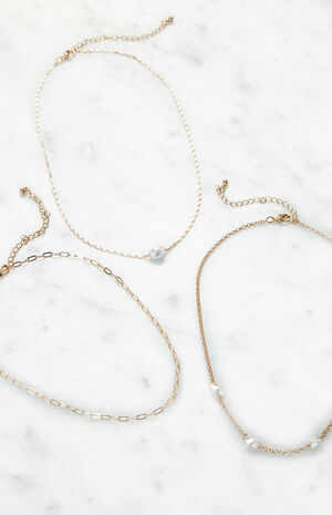 Pearl Butterfly Layered Necklace image number 2