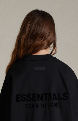 Essentials Jet Black V-Neck T-Shirt image number 5