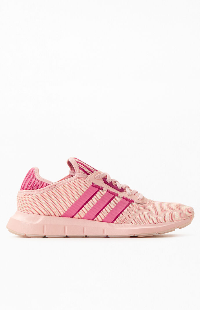 Pink Swift Run X Sneakers