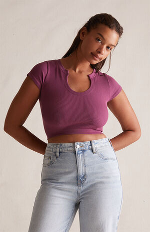 Seamless Notched T-Shirt image number 3