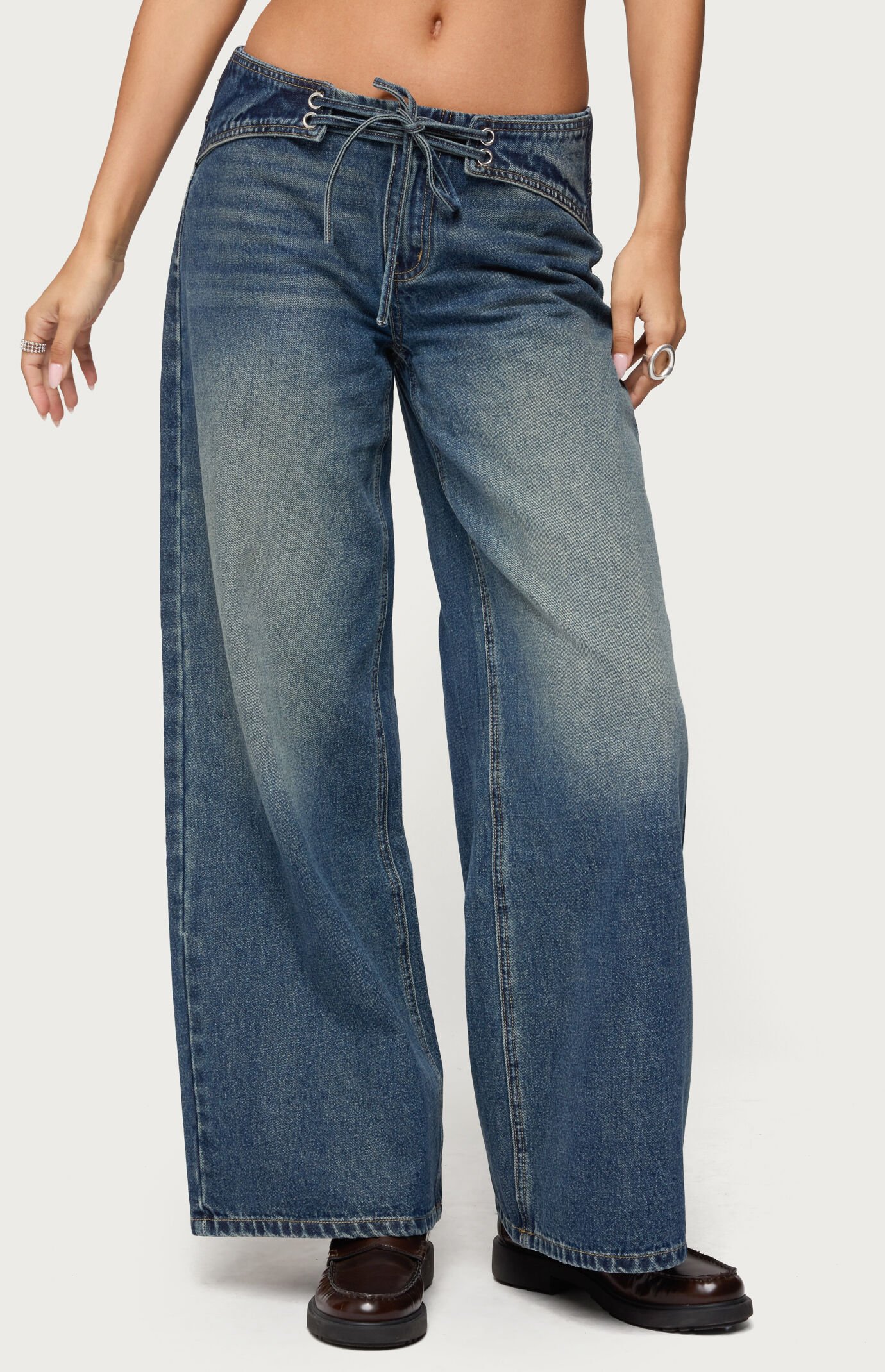 Edikted Niah Lace Up Low Rise Baggy Jeans