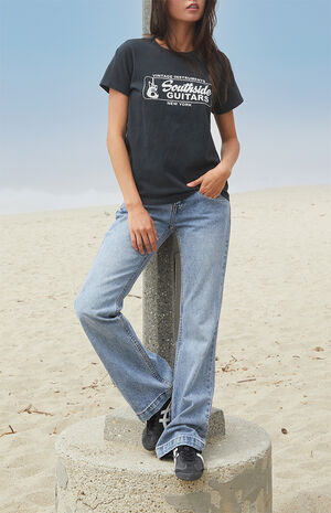 Chloe Southside Guitars NY T-Shirt image number 4