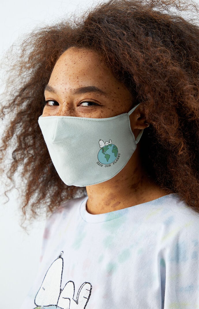 x Snoopy Save Our Planet Organic Mask