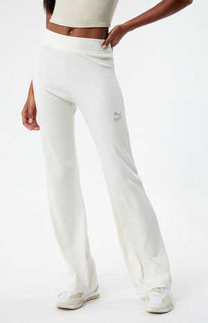 Classic Ribbed Flare Pants image number 2