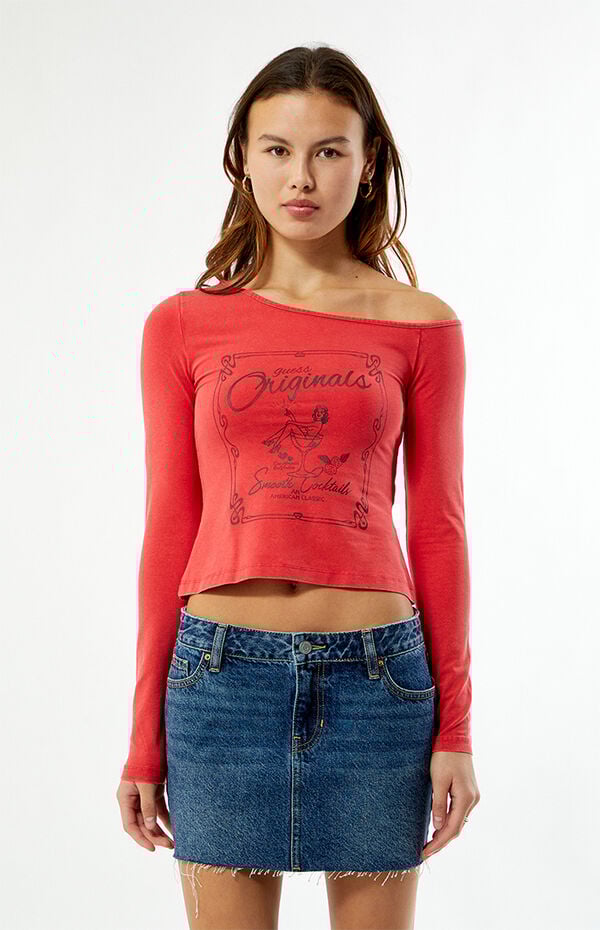 GUESS Originals Off-The-Shoulder Long Sleeve T-Shirt