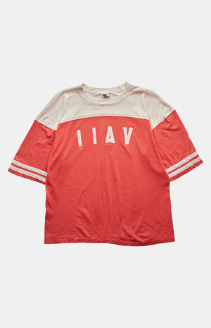 '90s IIAV Graphic T-Shirt image number 1