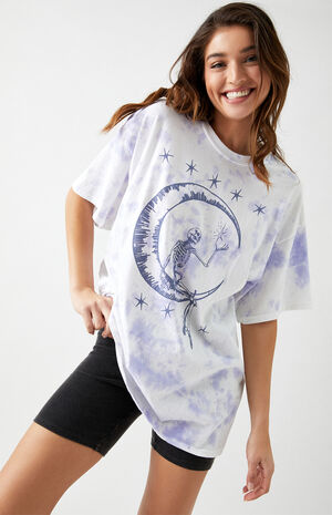 Skeleton & Moon Oversized T-Shirt Skeleton & Moon Oversized T-Shirt image number null