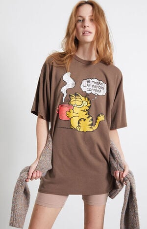 Garfield Coffee Oversized T-Shirt image number 1