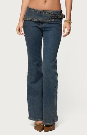 Asymmetric Grommet Belt Low Rise Flare Jeans image number 1