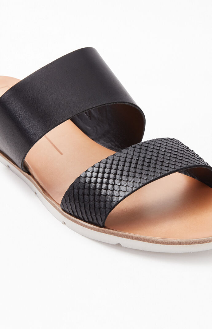 Vala Sandals
