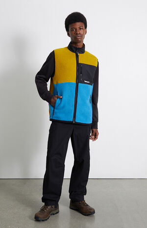 Recycled Outdoor Archive Fleece Vest image number 1