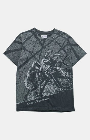 90s Desert Tarantula Graphic T-Shirt image number 1