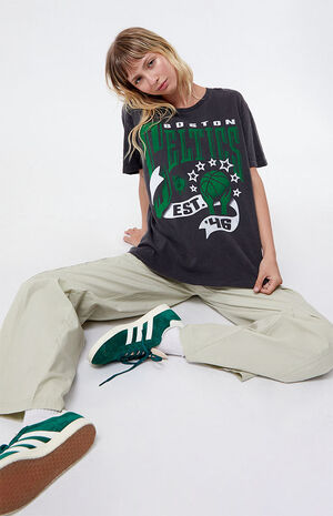 Boston Celtics Banner Vintage T-Shirt image number 1