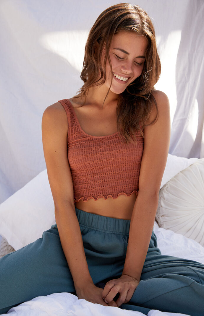 Seamless Ribbed Lettuce Edge Longline Bralette
