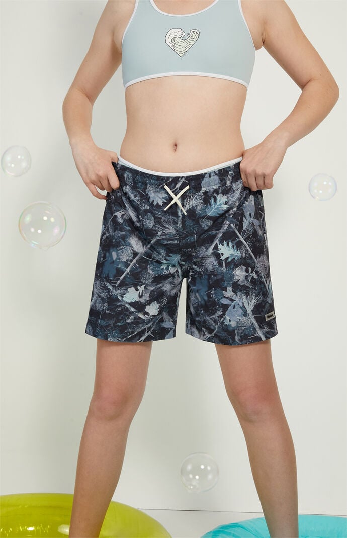 Pacsun Kids Camouflage 4.5 Boardshorts Size Medium 8