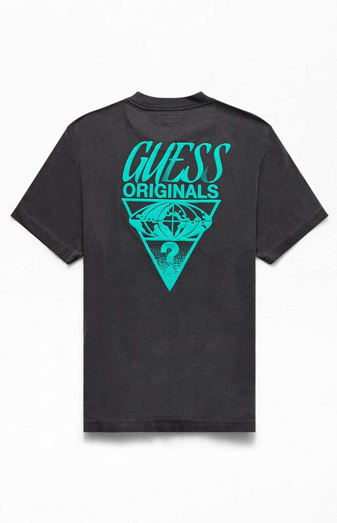 International T-Shirt