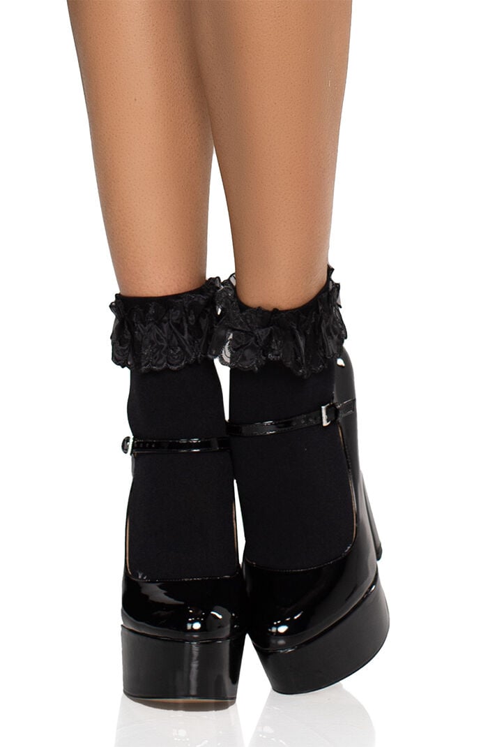 Leg Avenue Diem Lace Ruffle Anklet Socks