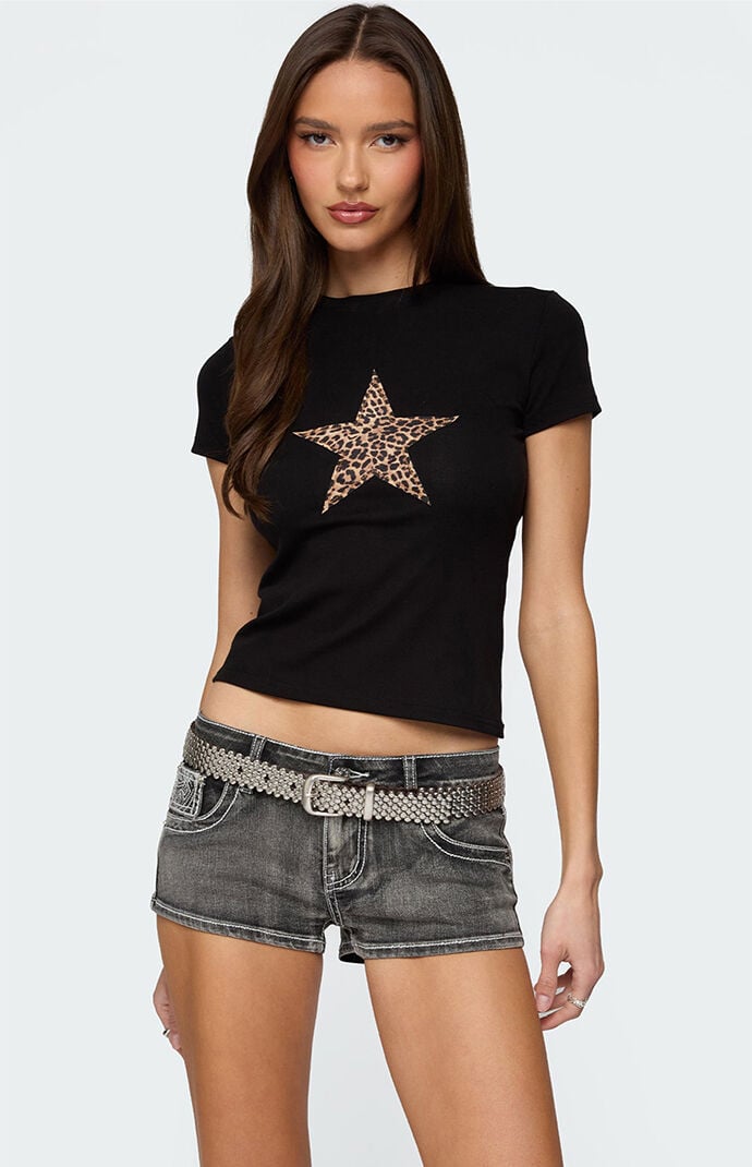 Edikted Narla Leopard Star T-Shirt