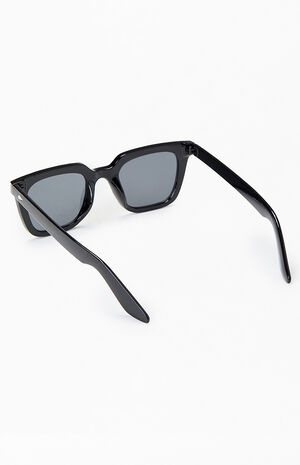 Black Jesse Square Sunglasses image number 2