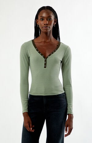 Poppy Striped V-Neck Button Up Long Sleeve Top image number 3