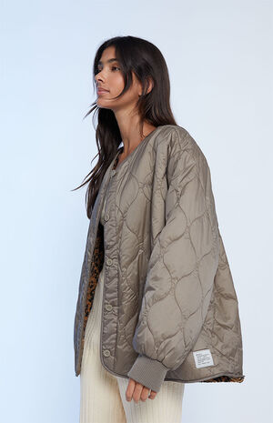 Eco Non-Negotiable Reversible Jacket image number 4