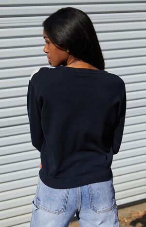 V-Neck Argyle Sweater image number 4