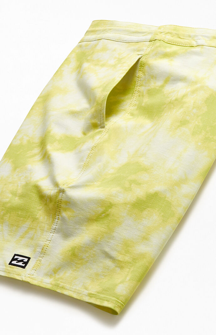 All Day 19" Boardshorts