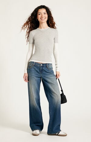 Zoe Low Rise Girlfriend Jeans Medium Indigo image number 1