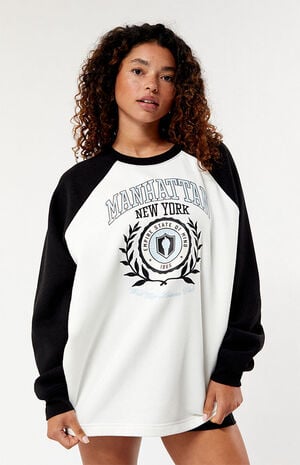 Manhattan New York Oversized Crew Neck Sweatshirt image number 1