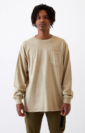 Vintage Wash Pocket Long Sleeve T-Shirt image number 2